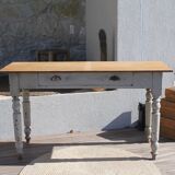 Old draper console