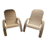 Pair of wicker armchairs