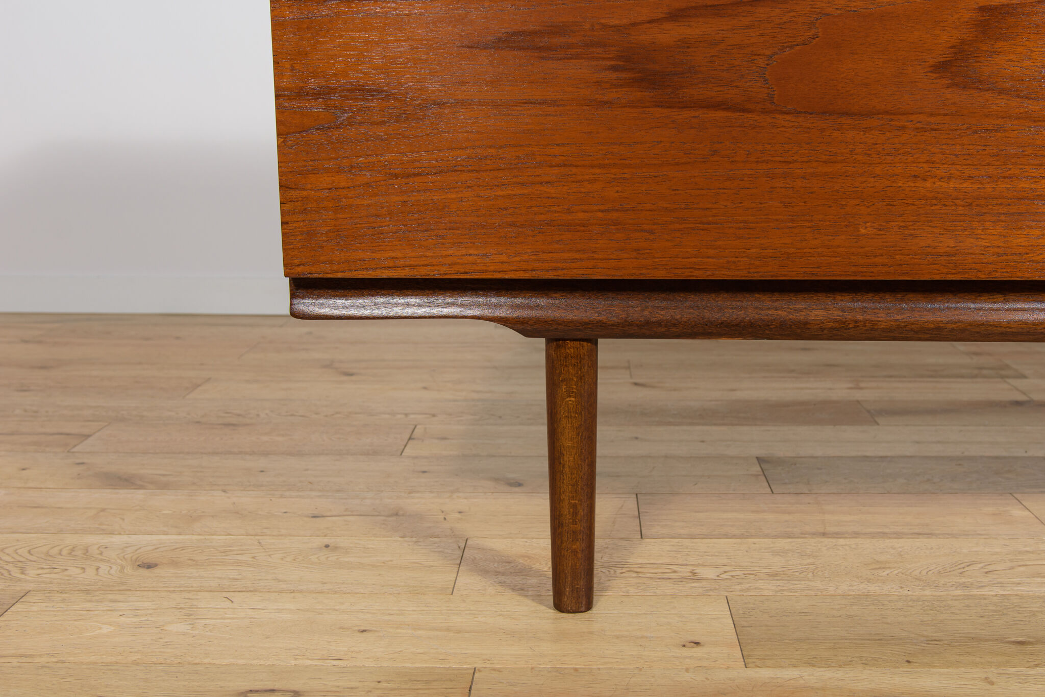 Mid-century modern English teak sideboard from Stonehill, 1960s