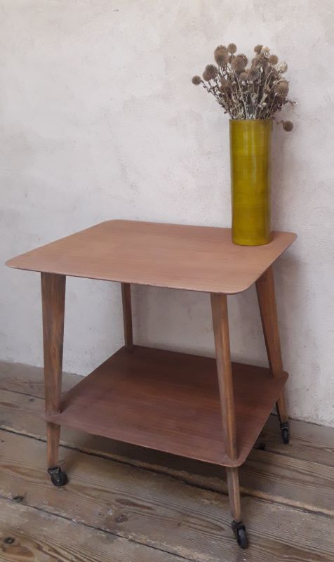 Table served legs compass with wheels 1950s