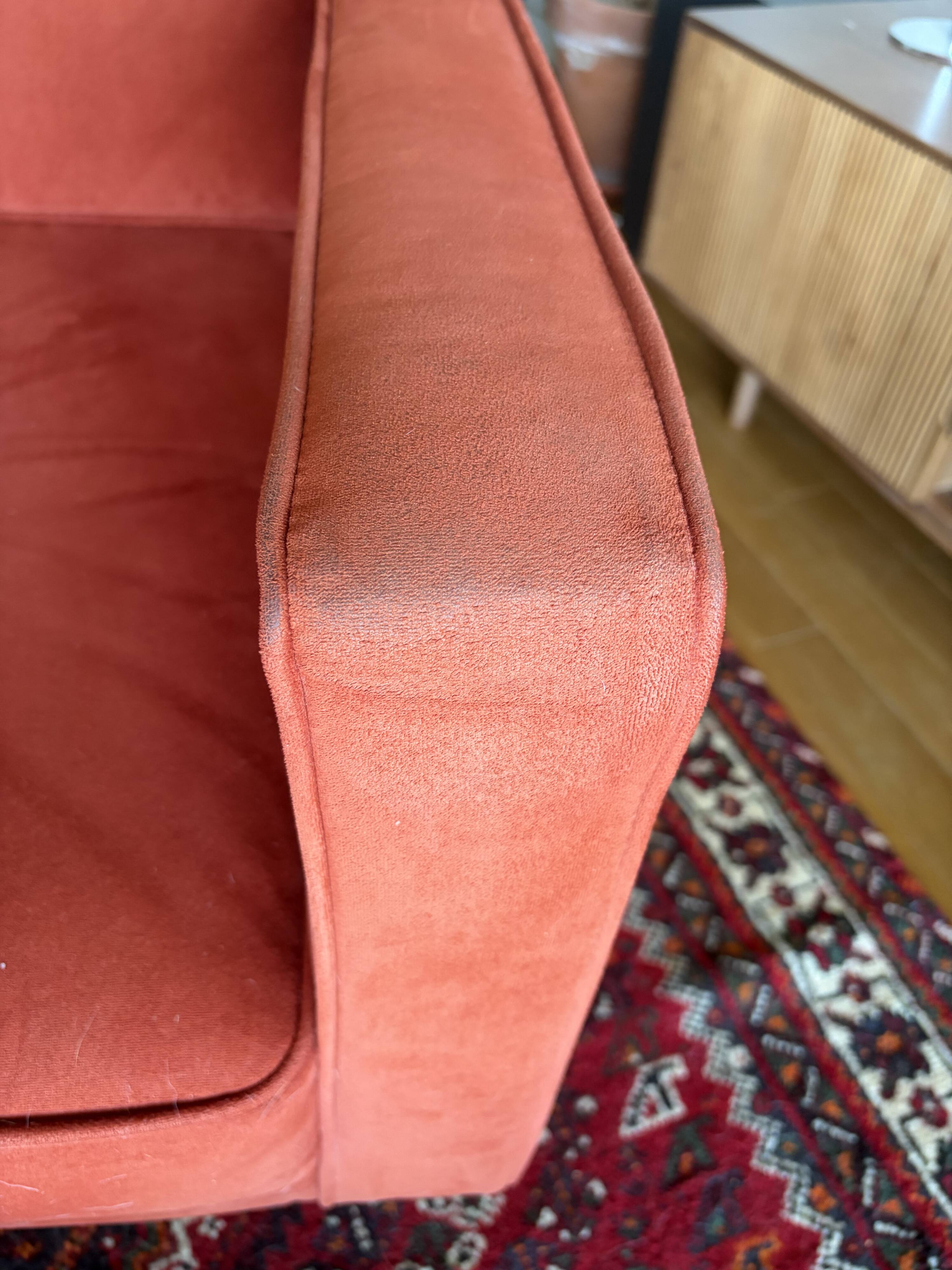 Wind armchair in caramel/brown velvet