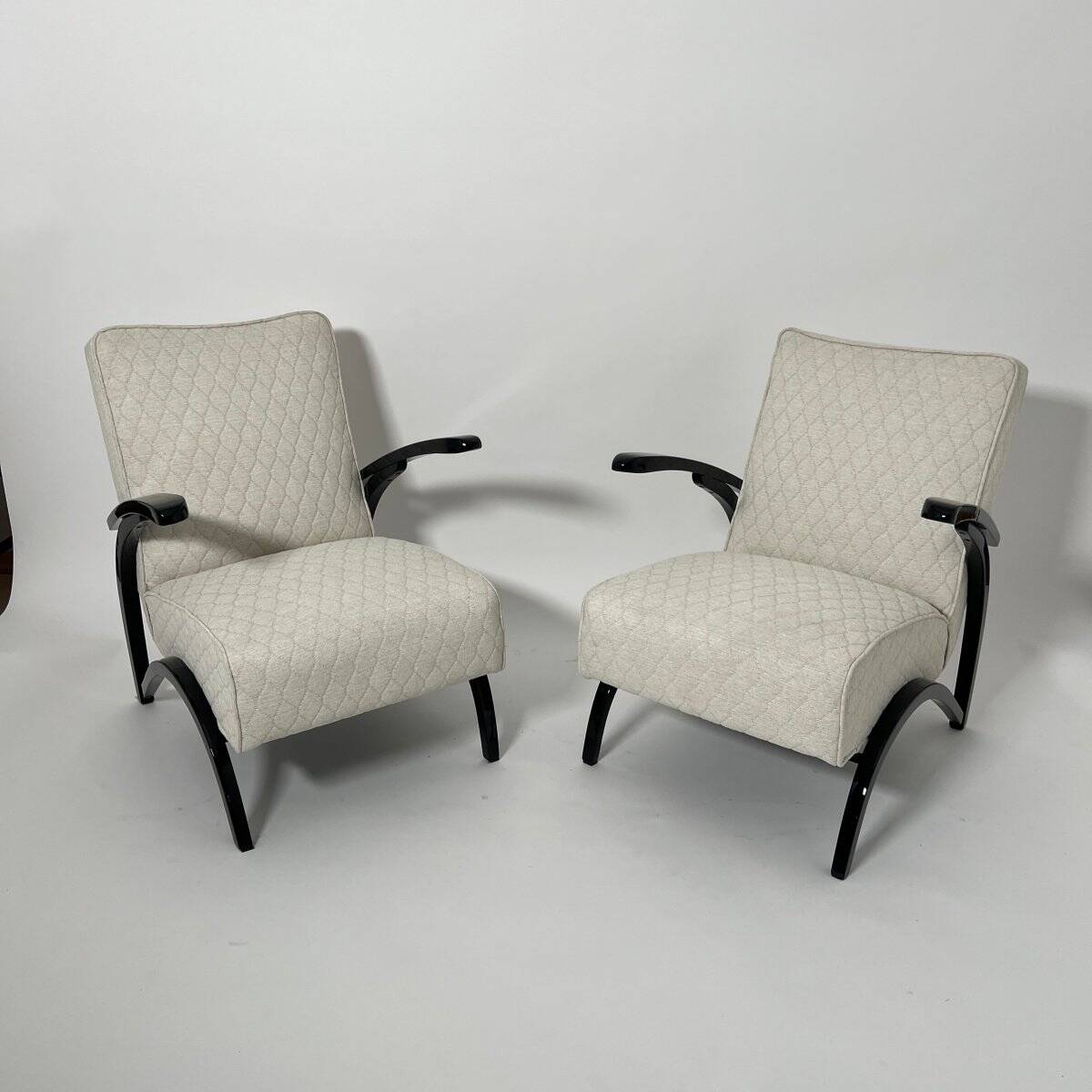 Set of Czechian Art Deco Black Laquered Lounge Chairs attributed to J. Halabala for Up Závody, 1930s