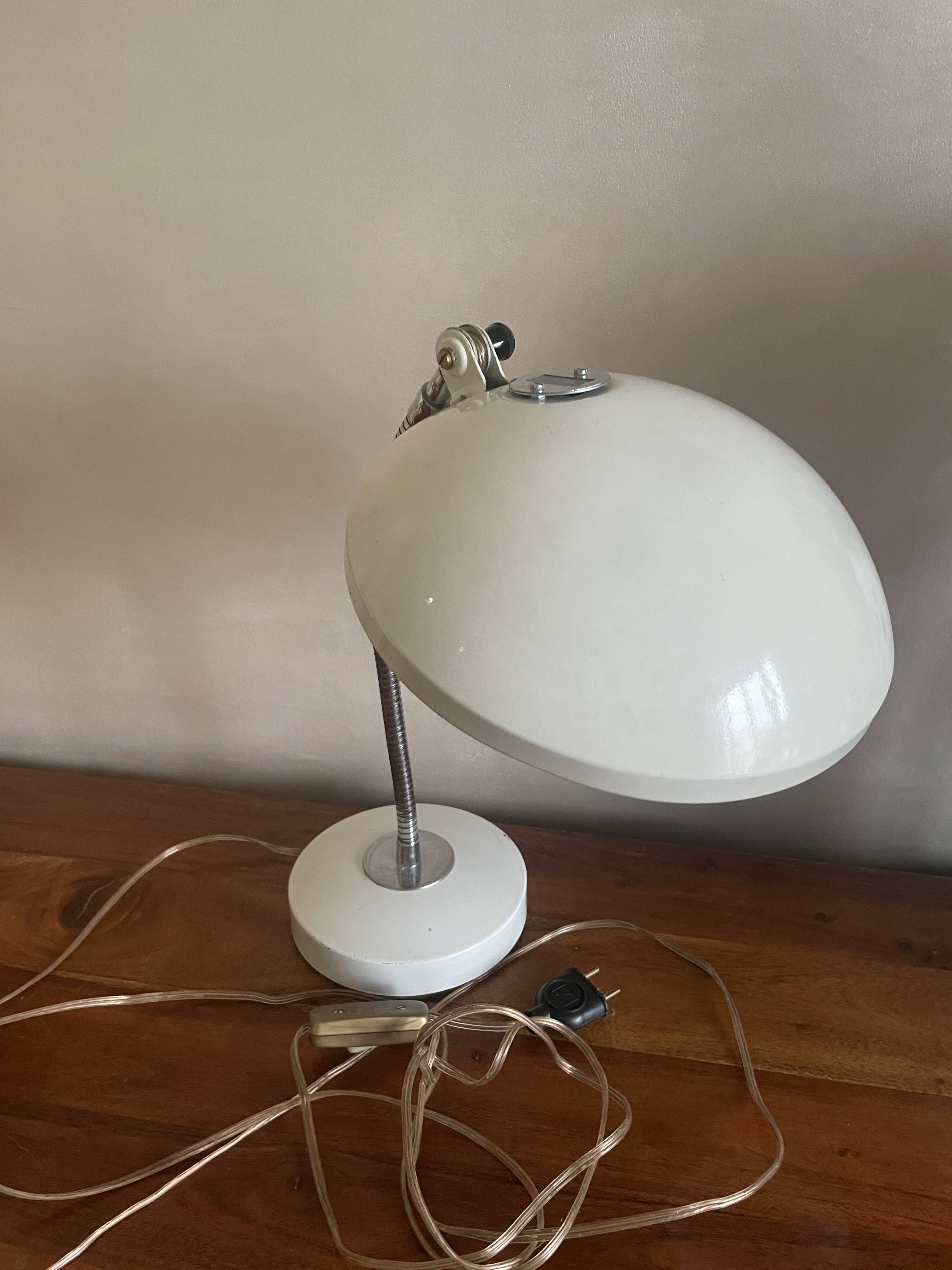 Industrial lamp