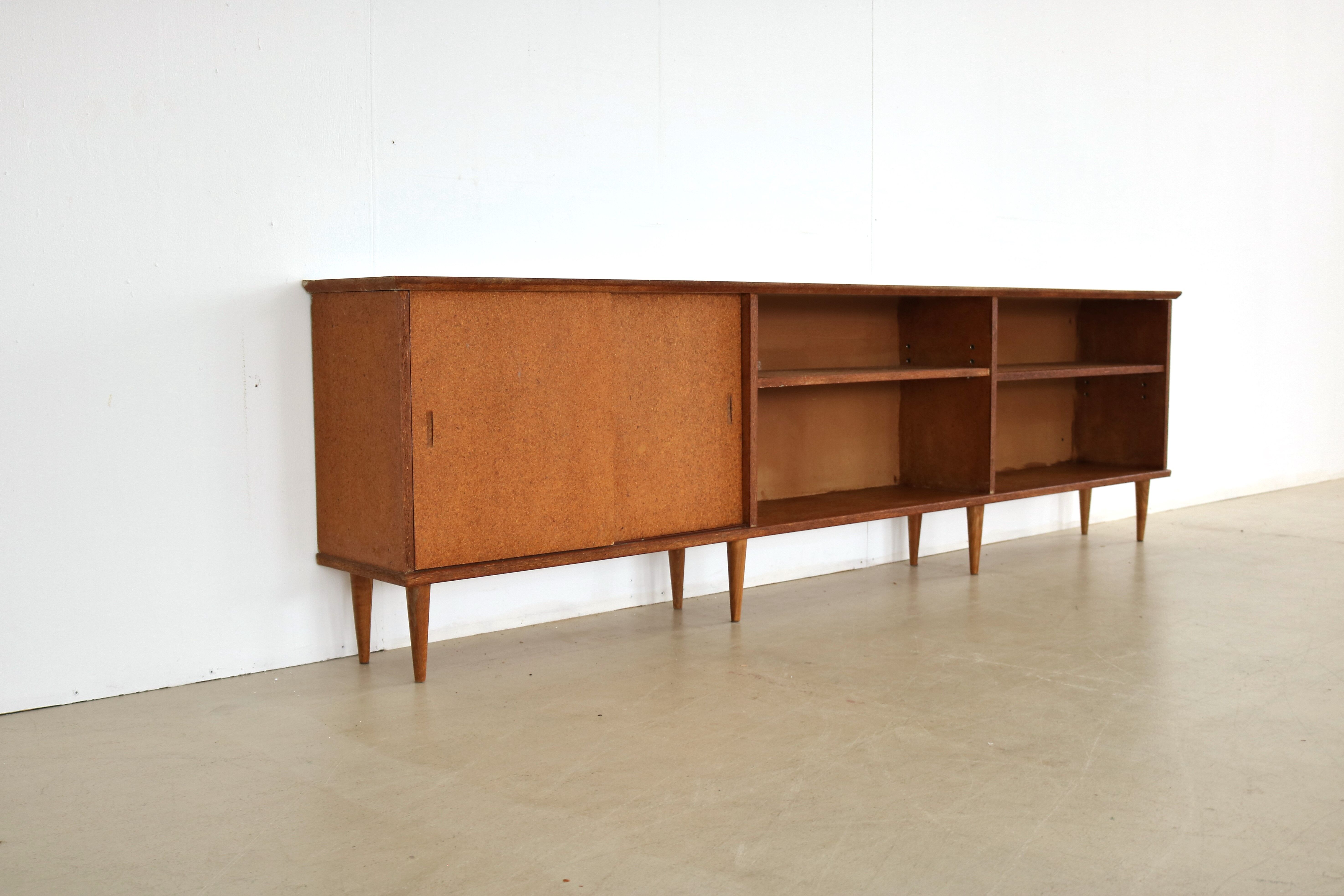 Nise Naarden sideboard