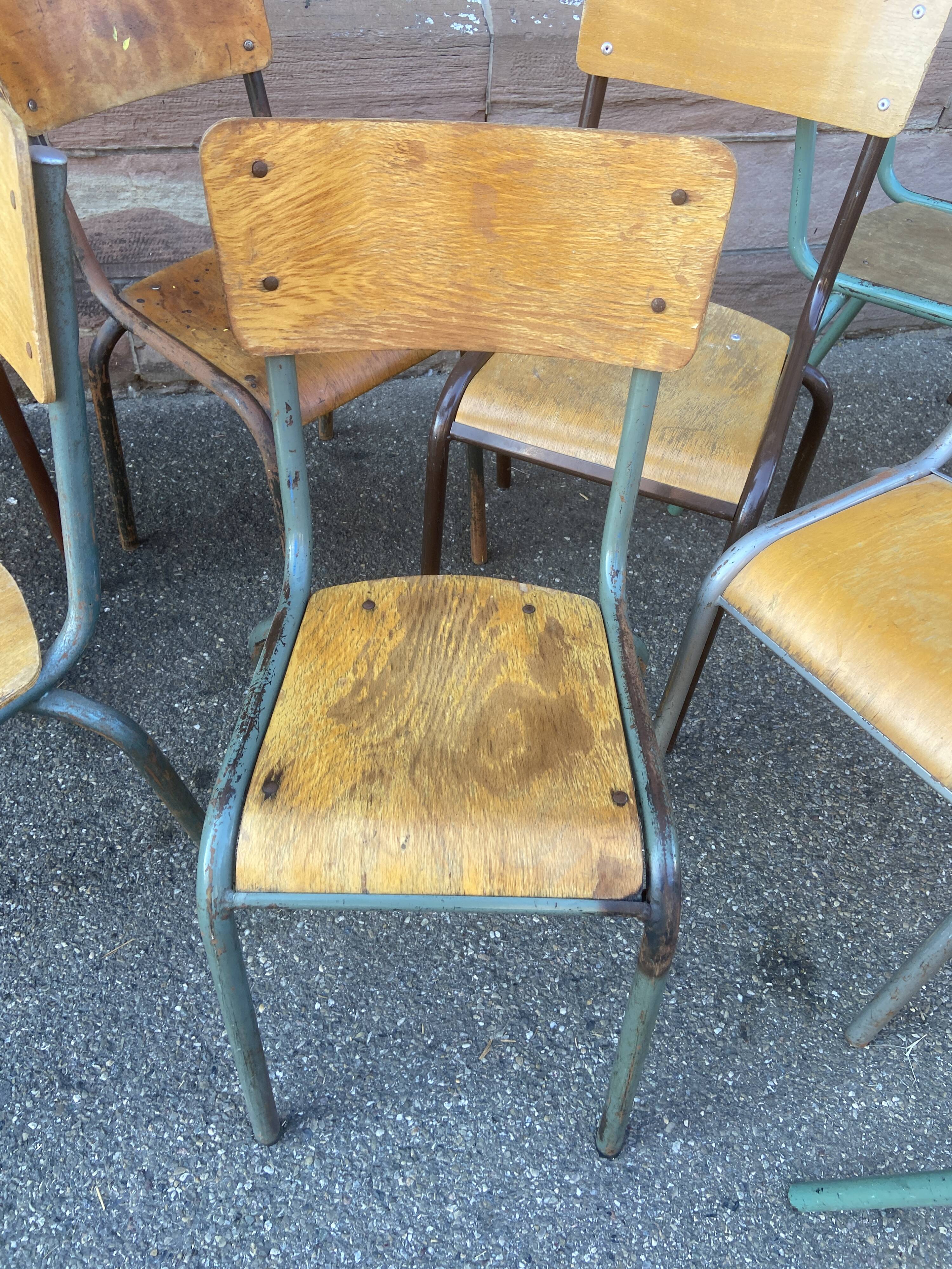 Lot de 15 chaises d'école mullca delagrave dépareillées vintage