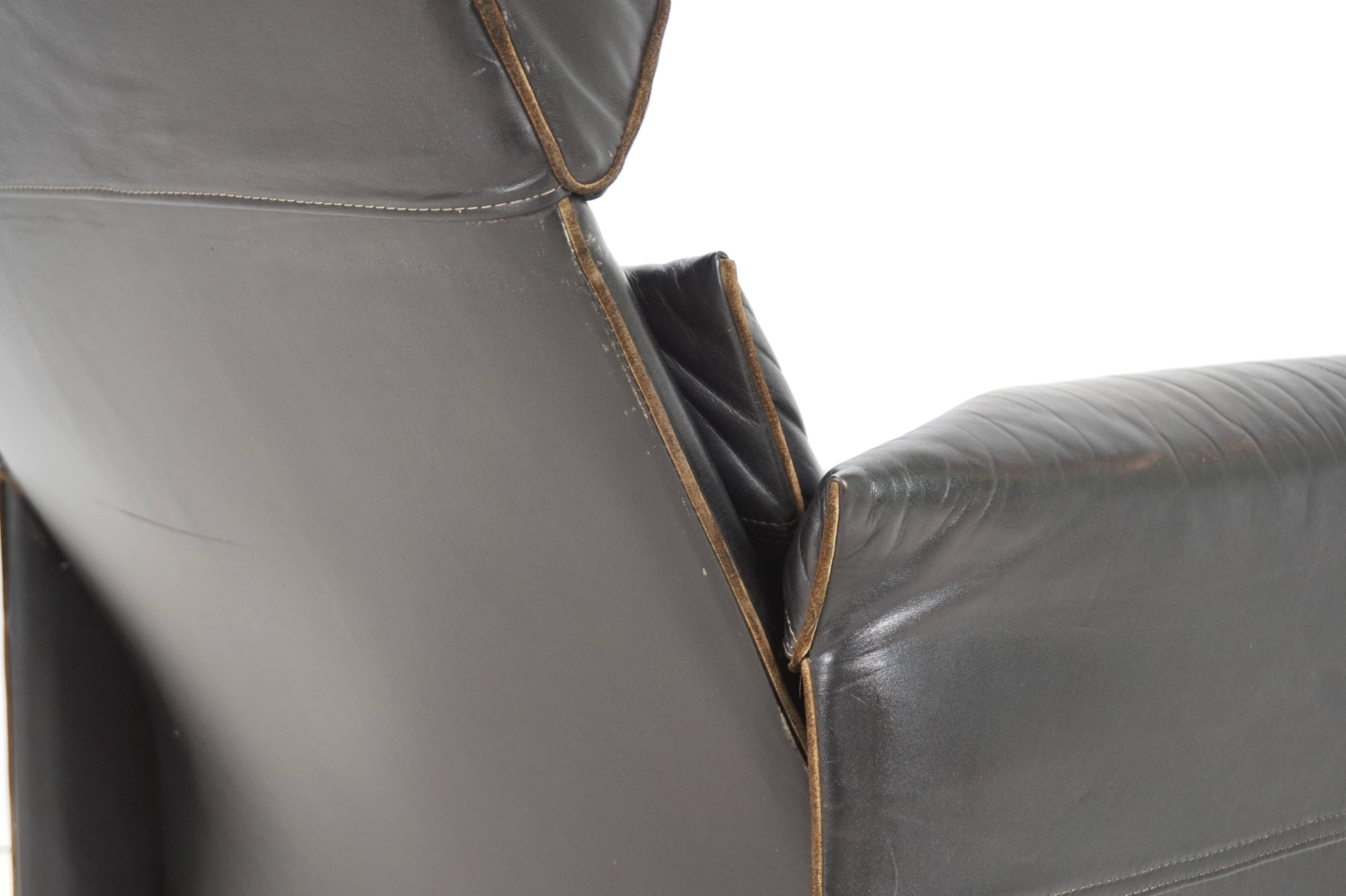 Saporiti Italia leather armchair by Giovanni Offredi, 1970