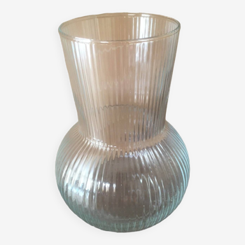 Glass vase design