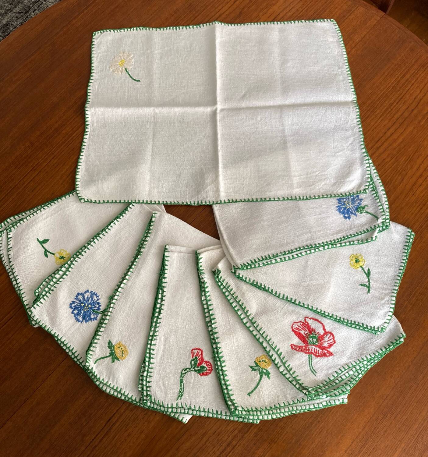 Sets de table lin brodé fleurs vintage