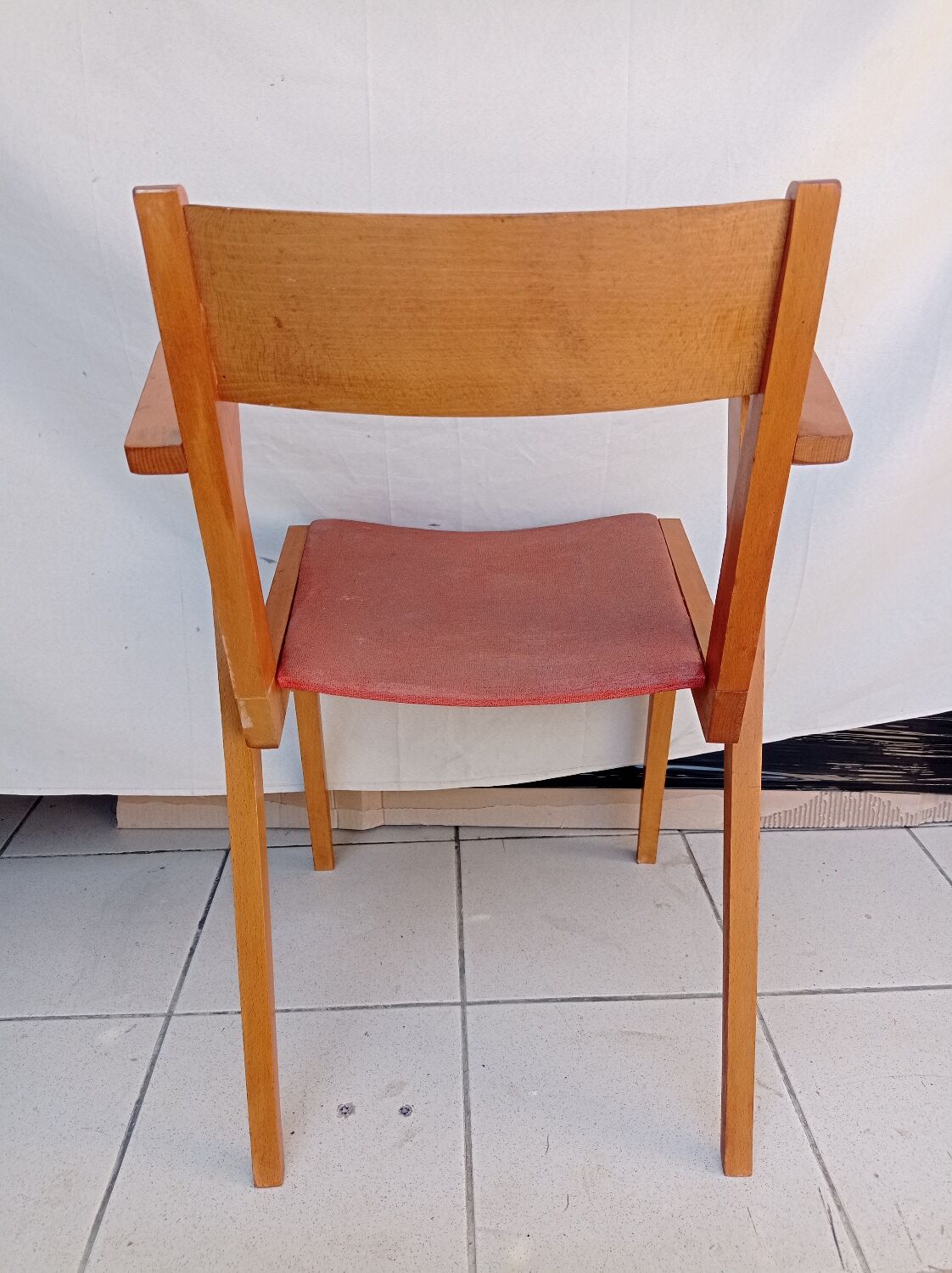 Scandinavian bridge chair