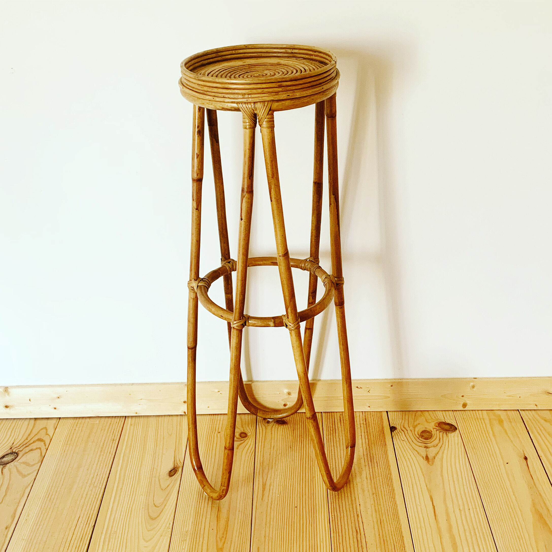 Vintage rattan plant holder