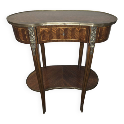 Table d'appoint rognon style Louis XVI en marqueterie