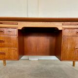 Vintage Danish desk in teak and oak by Børge Mogensen for Søborg Møbelfabrik, 1960s.