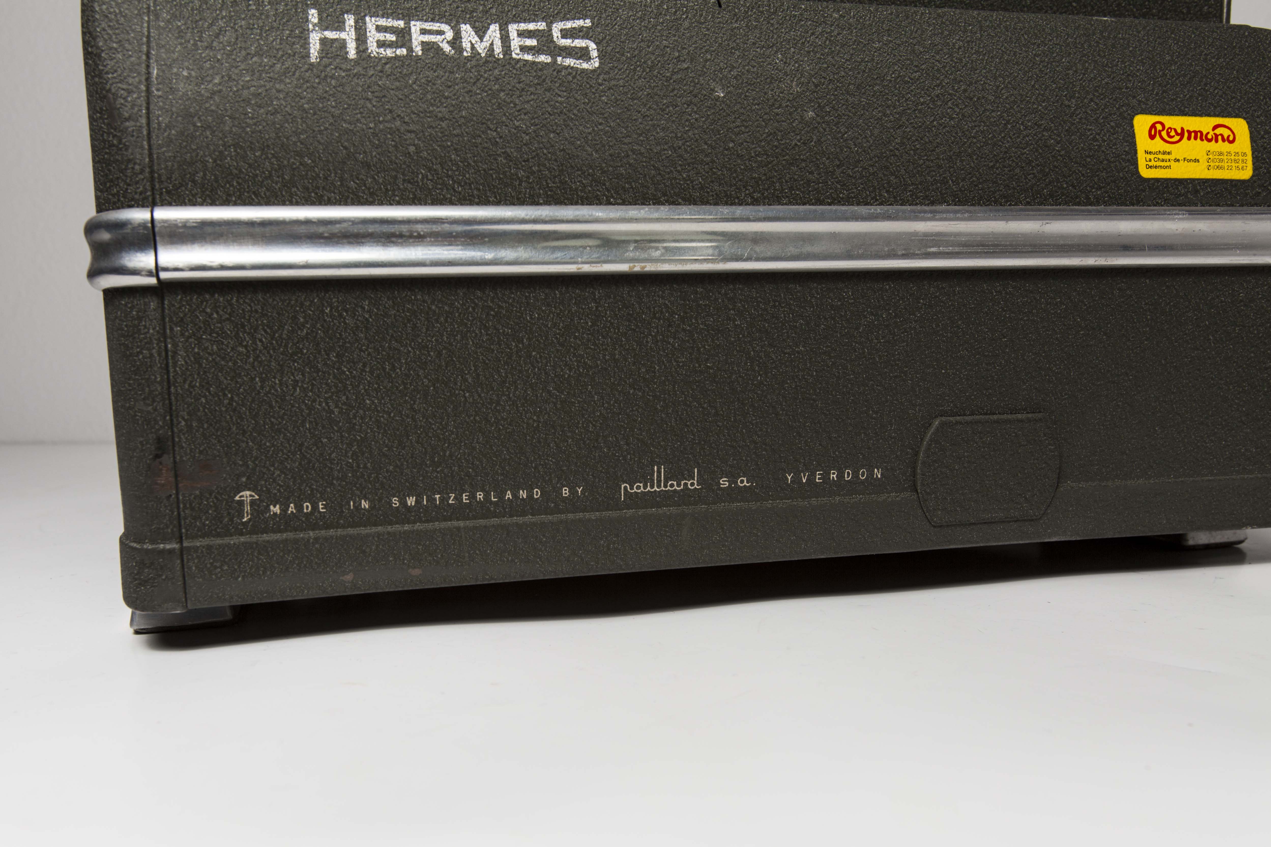 Hermes ambassador typewriter, 1952