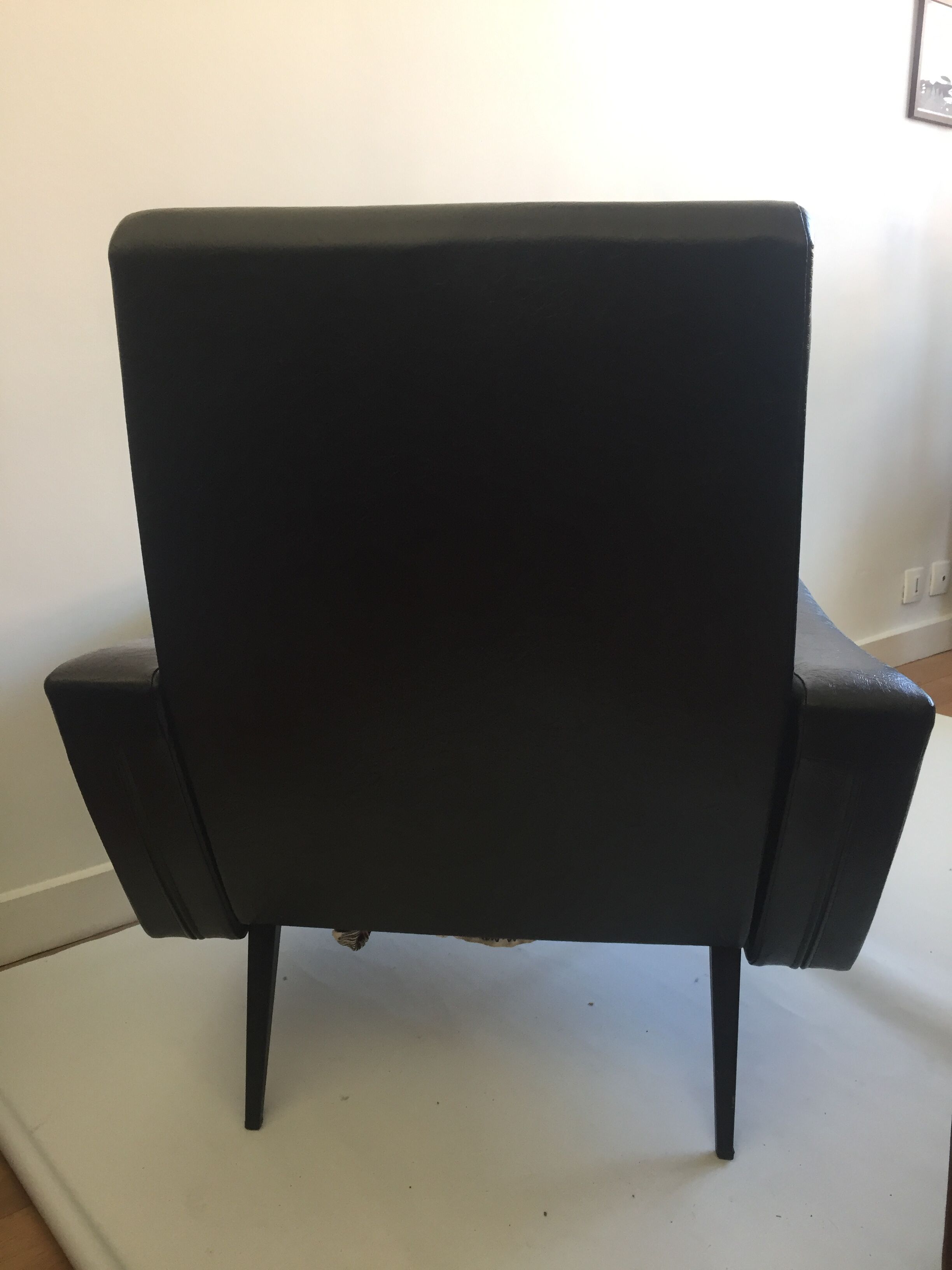 Armchair 60s black skai
