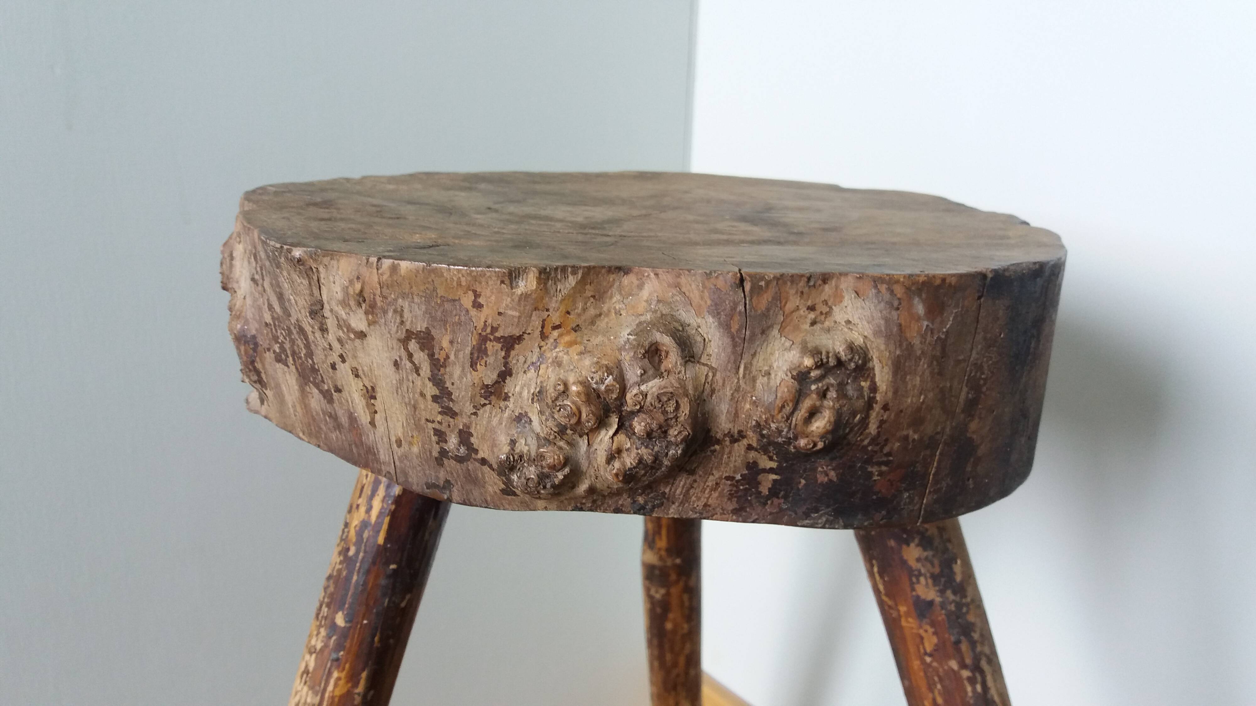 Brutalist tripod farm stool