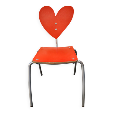 Children's design chairs "Heart" by Agatha Ruiz de la Prada for AMAT
