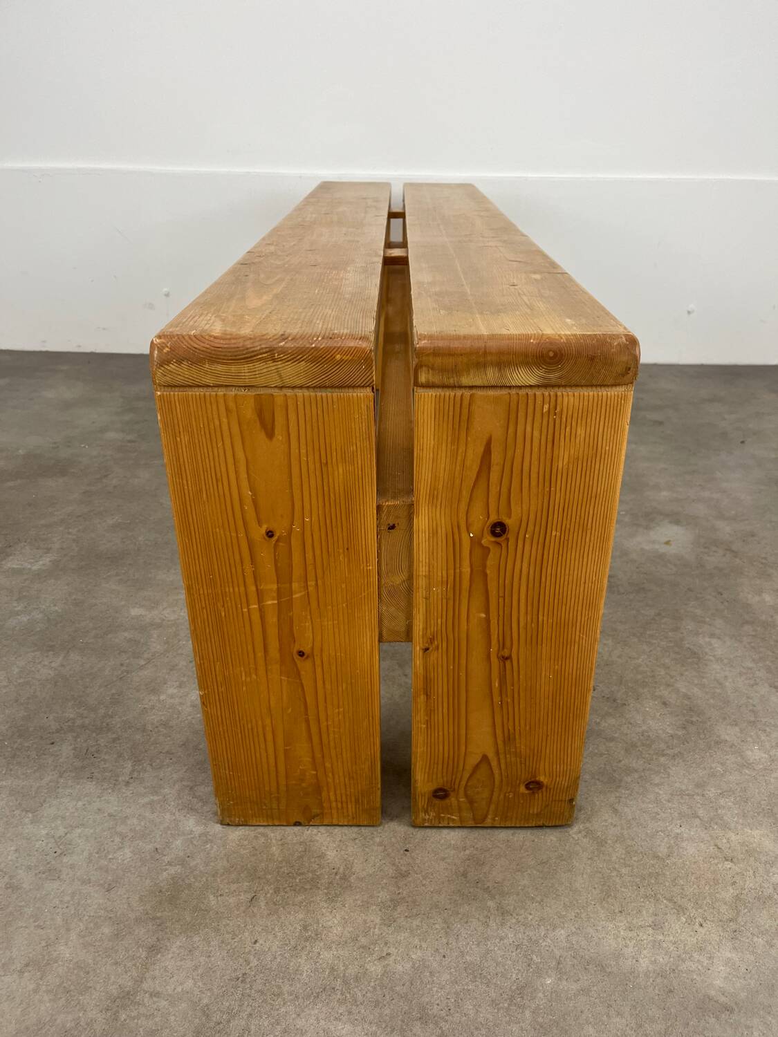 Charlotte Perriand Bench, Les Arcs