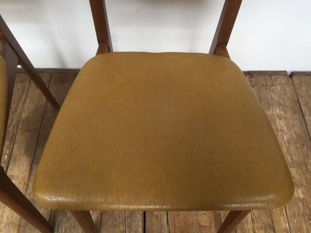 Pair of Scandinavian chairs wood