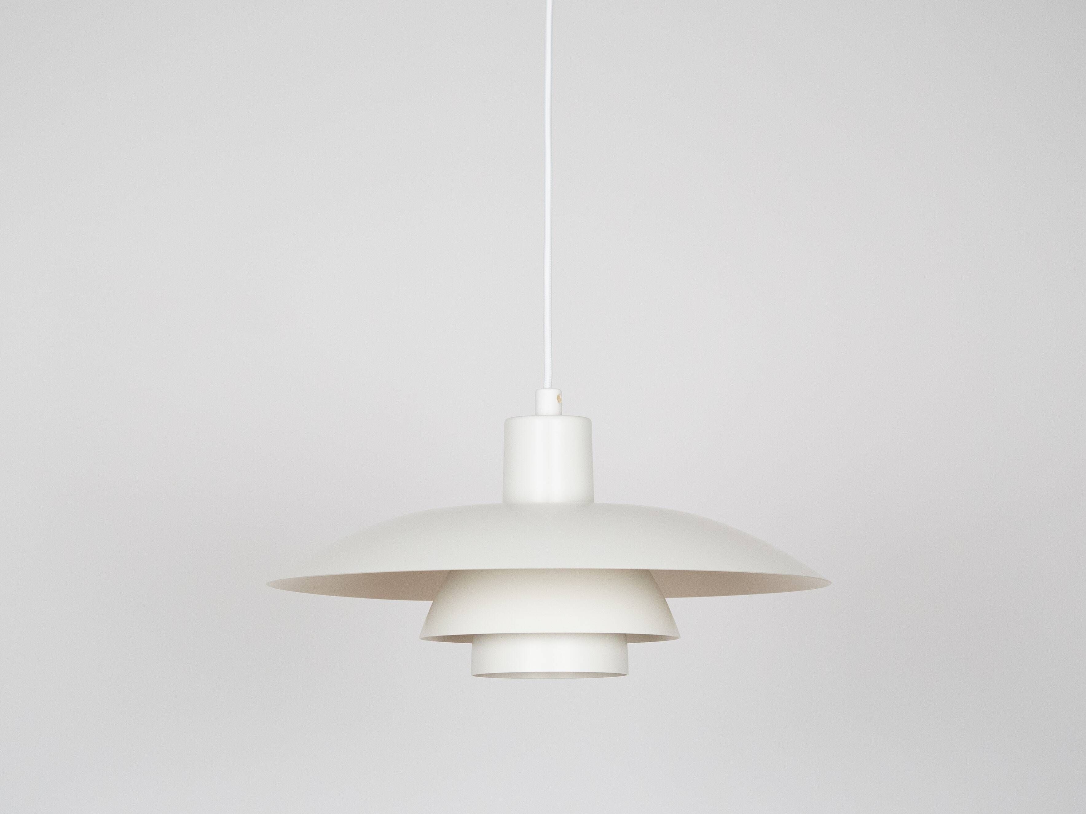 Danish vintage PH 4/3 pendant lamp by Poul Henningsen, Louis Poulsen, 1966