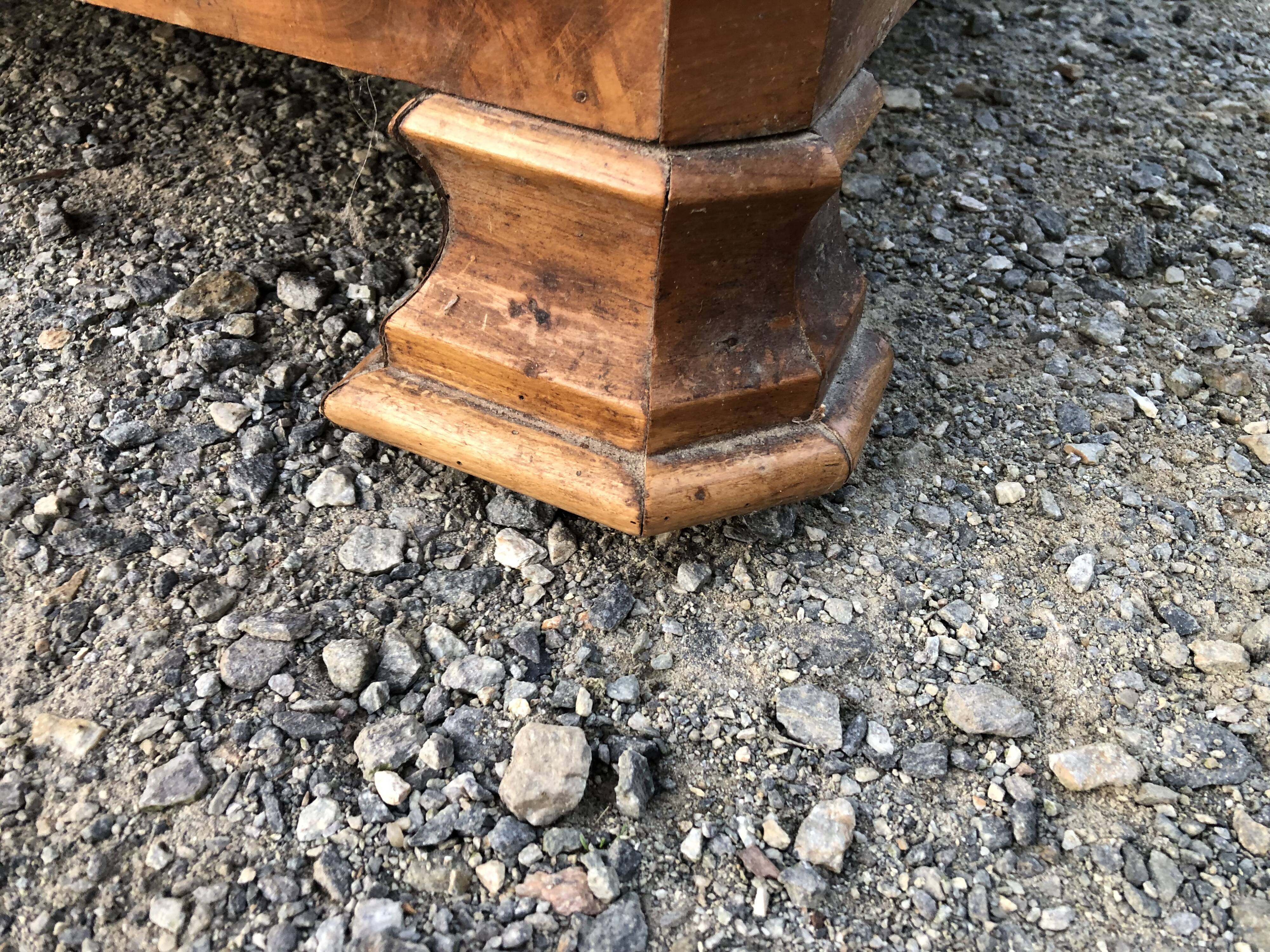 Old low sideboard in solid cherry wood from the 1900s.