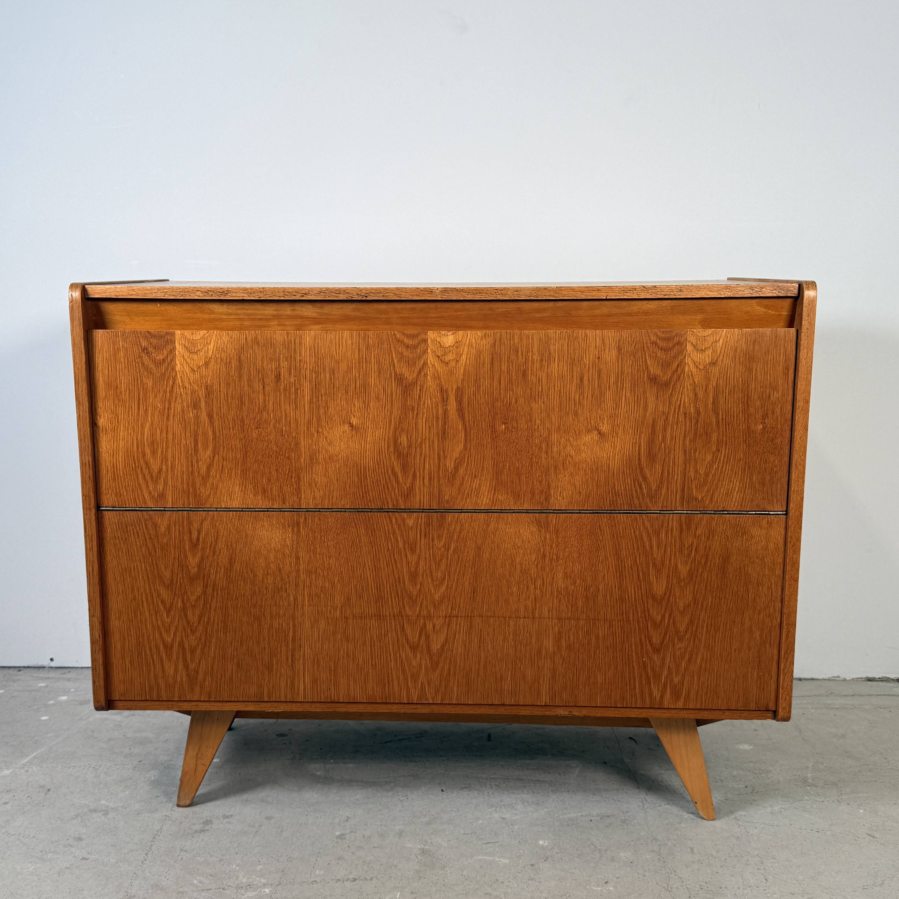 Vintage blanket chest/toy chest U-459, Jiří Jiroutek