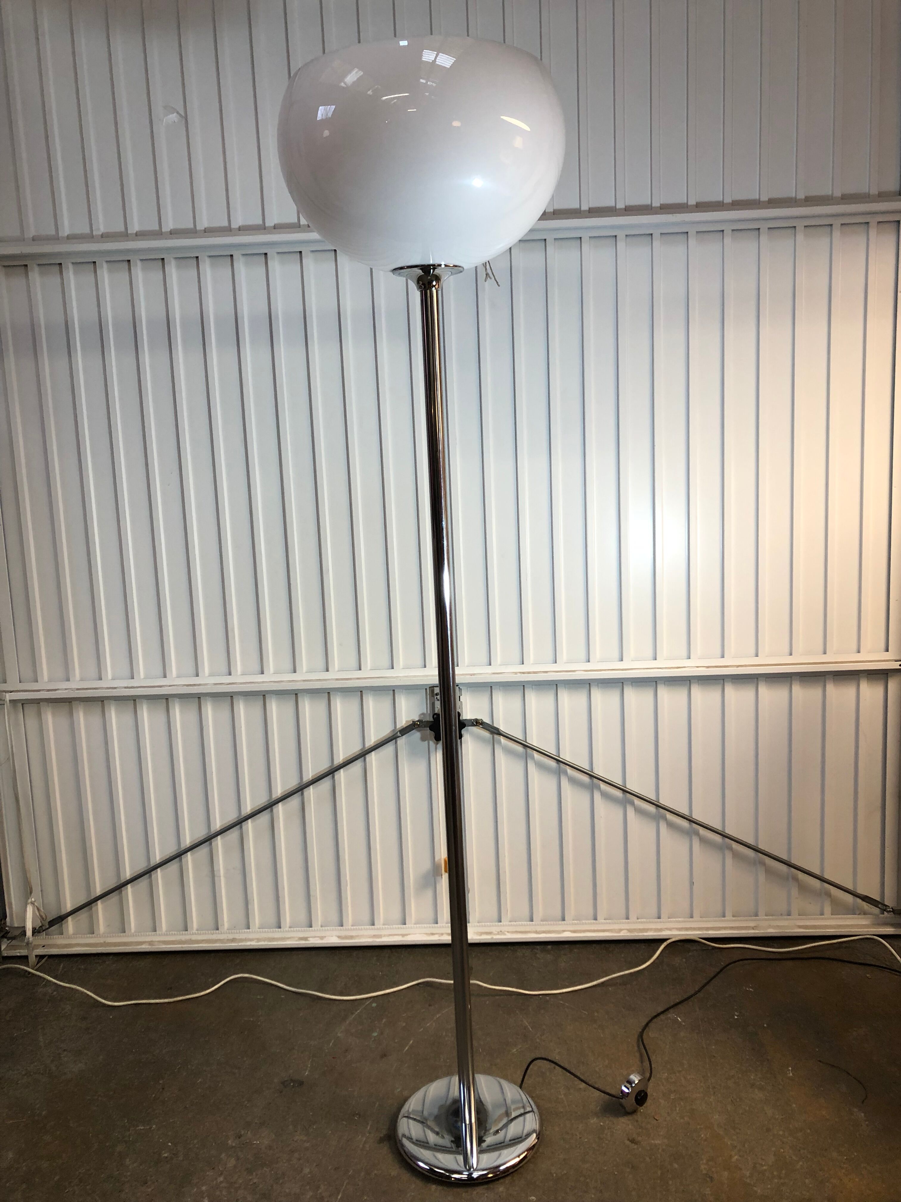 floor lamp design 70s for guzzini