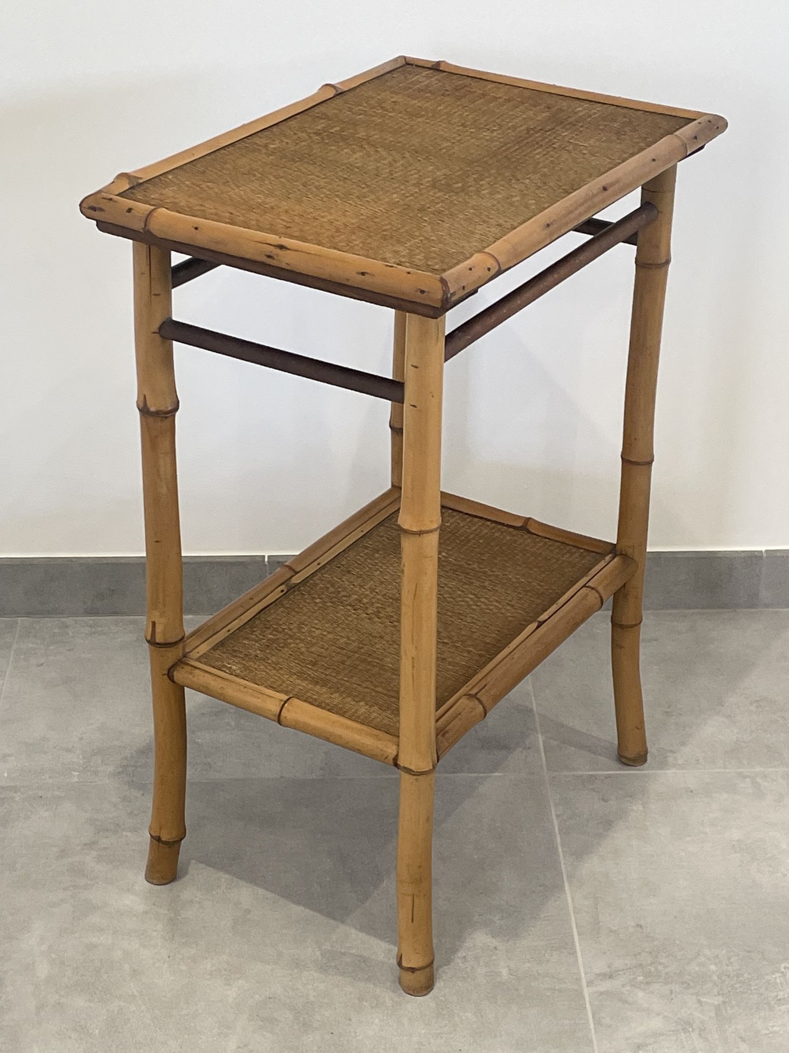 Table d'appoint, desserte en bambou et bois, vintage