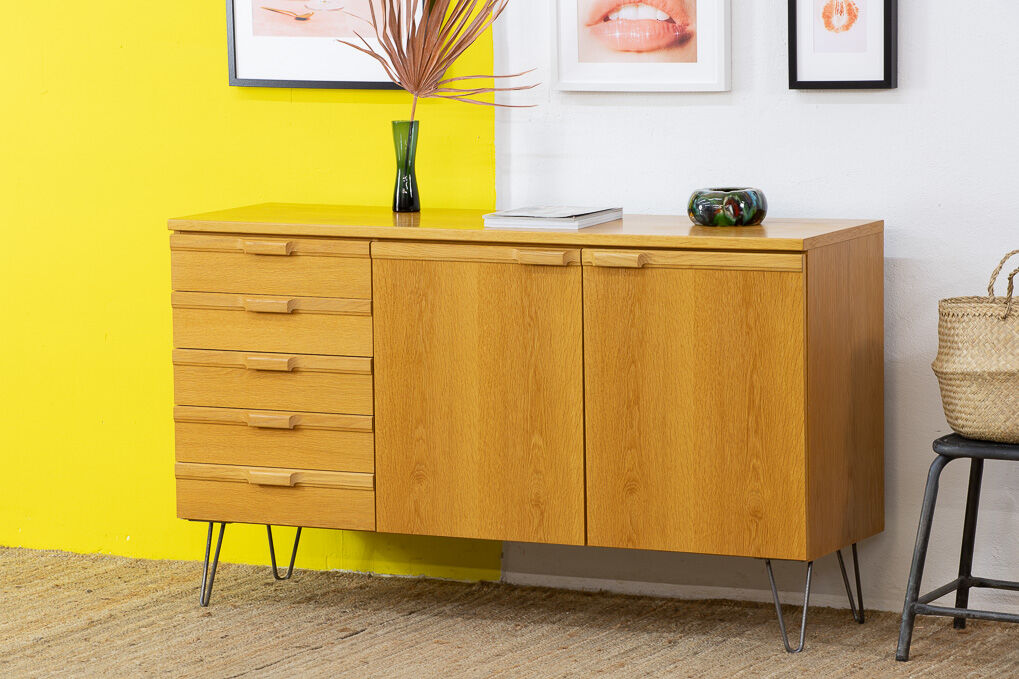 Scandinavian sidbeoard 150 cm