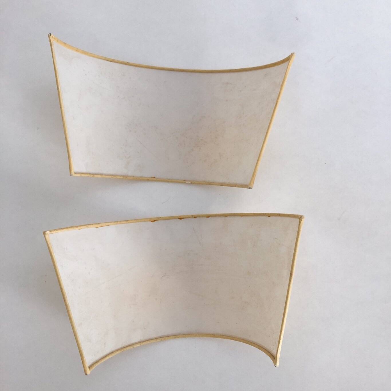 Pair of bronze wall lights