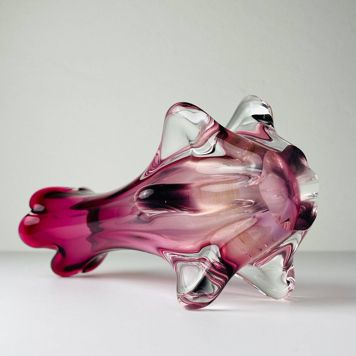 Chambord vase in vintage Murano glass by Fratelli Toso, Italy, 1960s.
