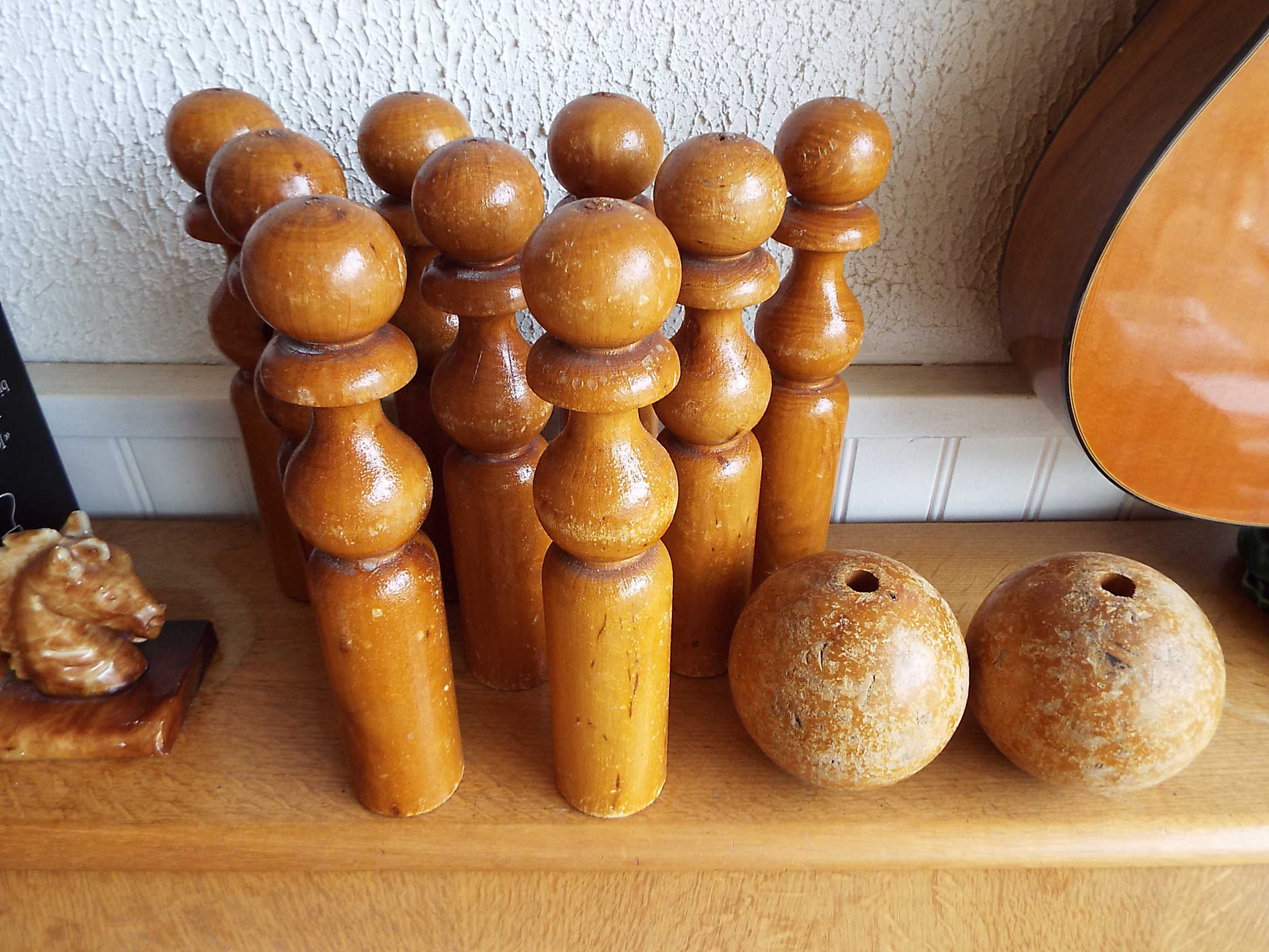 Set of 9 turned wooden pins