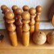 Jeu de 9 quilles en bois tourné