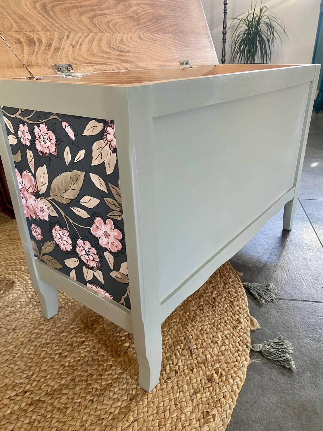 Wooden chest for toys or storage with a green and wood makeover