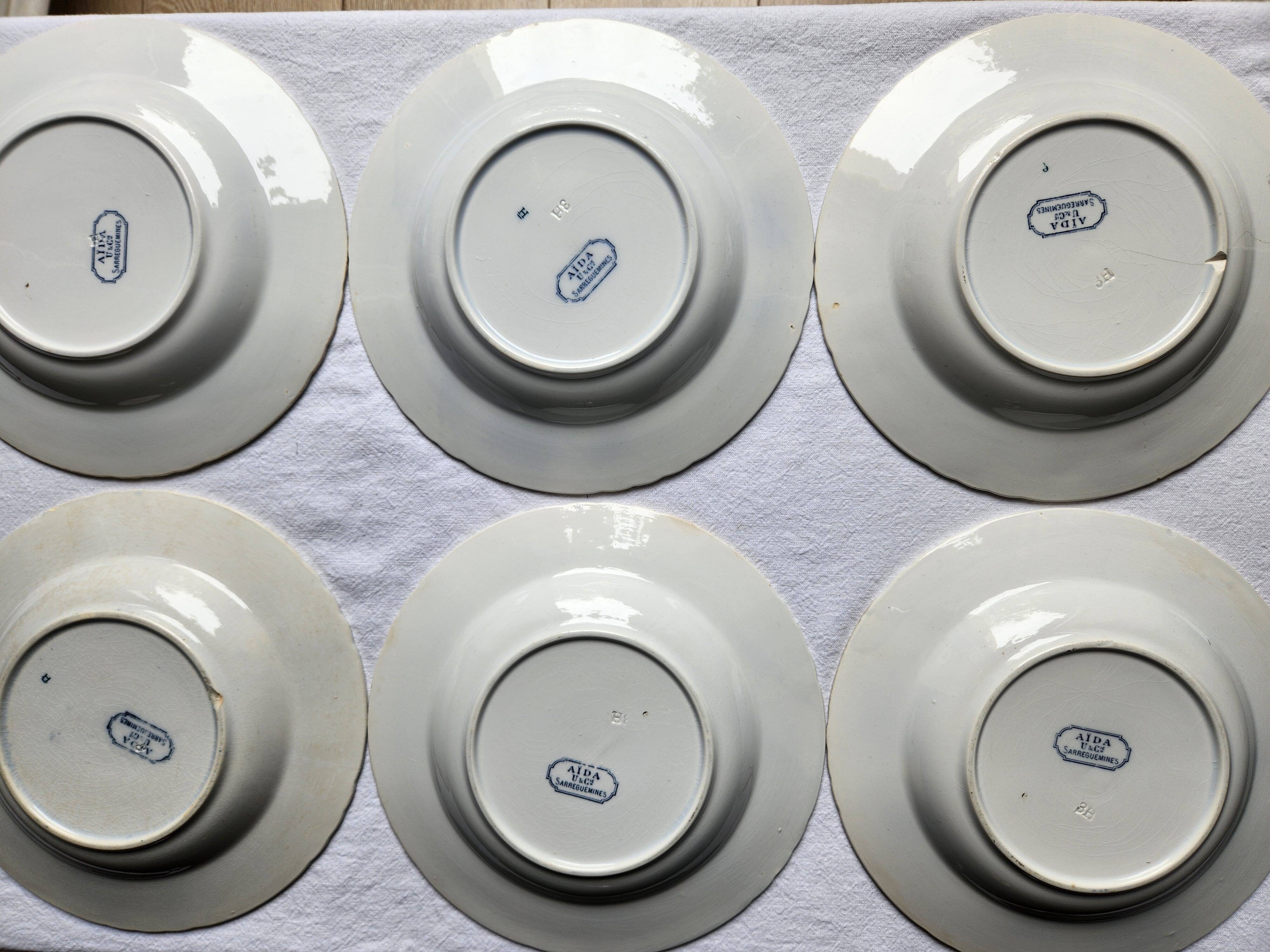 Deep plates x 6 from the French manufacturer Sarreguemines, Aïda collection. Old and rare