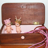 Wooden jewelry box