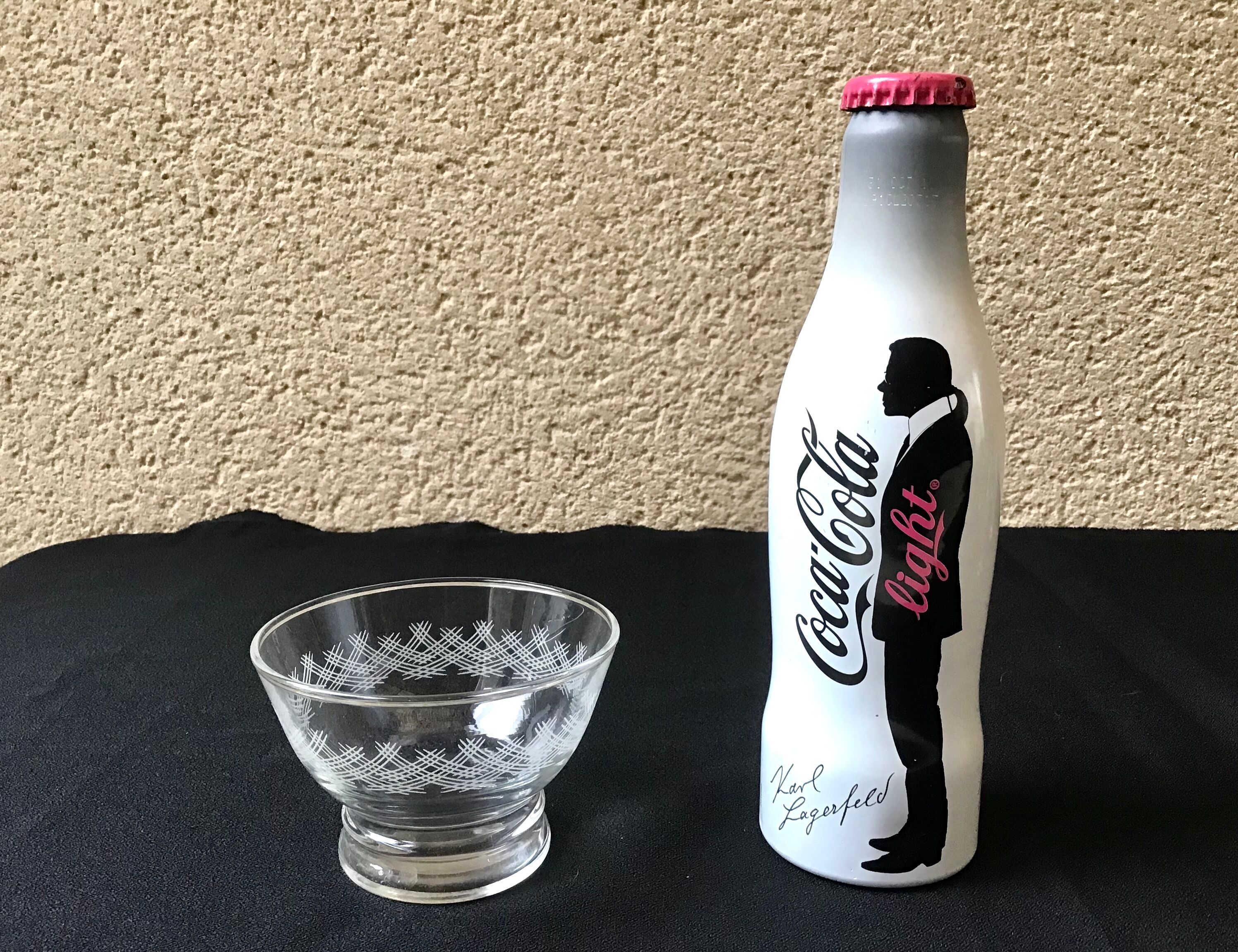 Lot of 16 glass cups vintage 60 glass pressed engraved