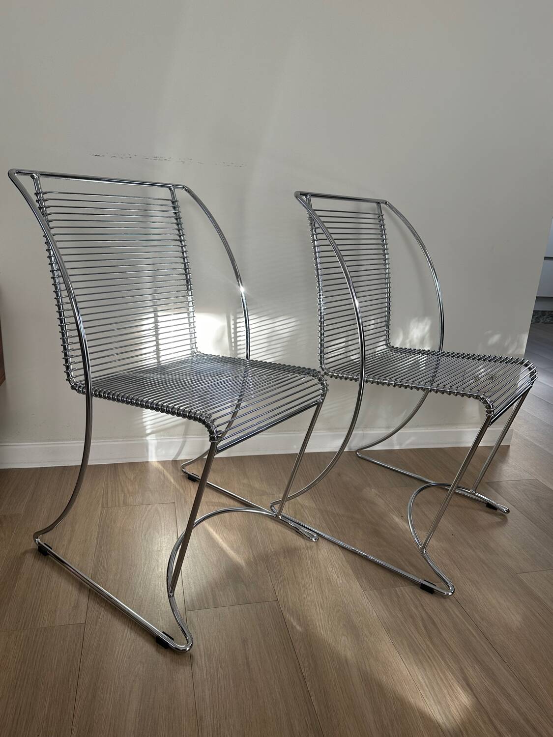 Pair of chairs, Till Behrens design, 1980s