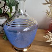Carafe en verre granité bleu et liserés dorés