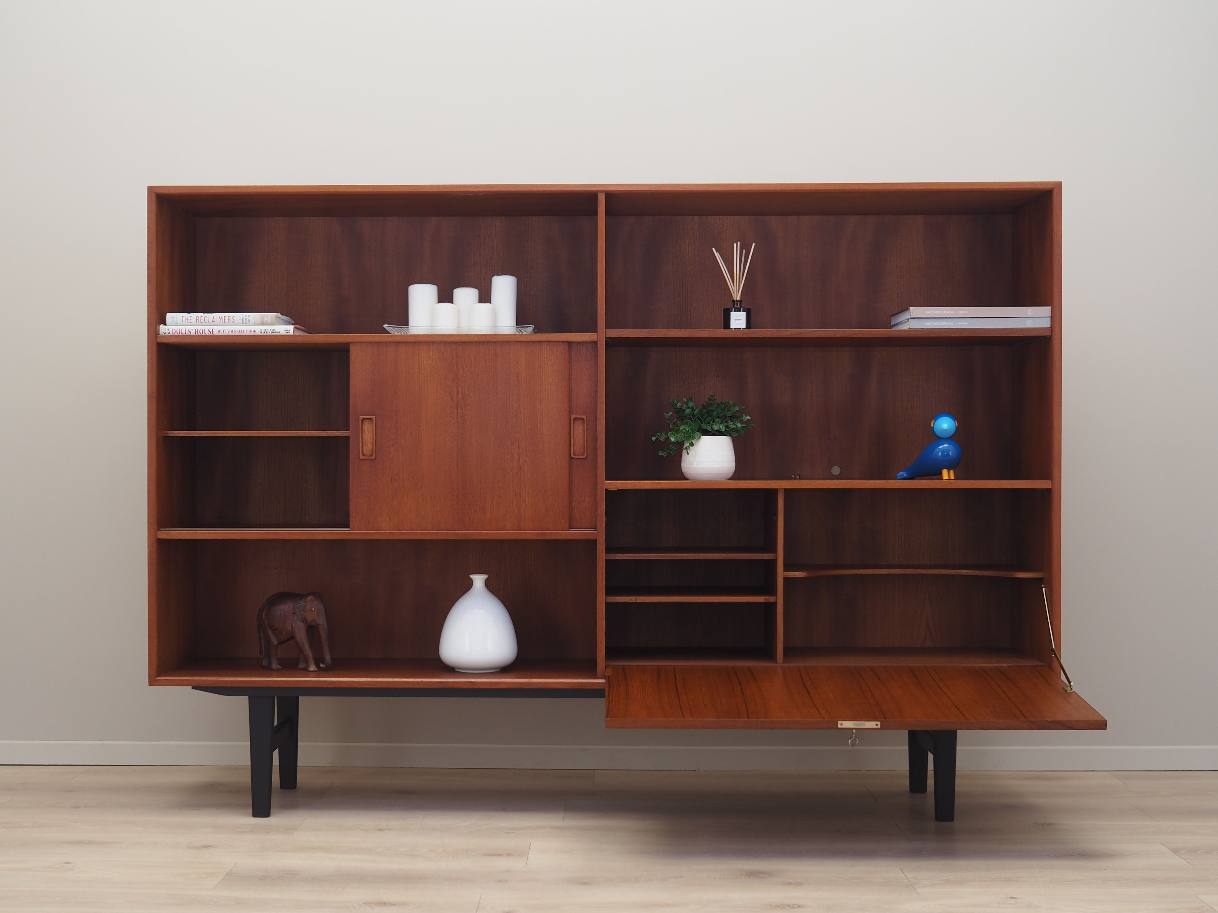 Teak bookcase, Danish design, 1970s, designer: Erik Jensen, production: Westergaards