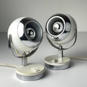 Lampes de bureau blanches du milieu du siècle, années 1960, ensemble de 2