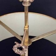 Bronze bouillotte lamp from the 19th century.