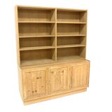 Bibliothèque en chêne, Suède, 1960