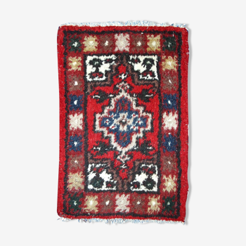 Vintage persian hamadan handmade carpet 1.3' x 1.9' (40cm x 59cm) 1970s, 1c762