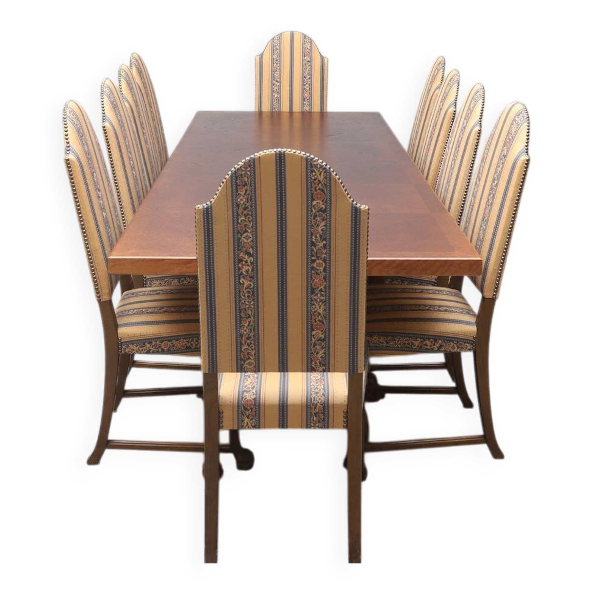 Grand Baroque-Style 11-Piece Dining Suite — Carved Oak & Oak Veneer — Table