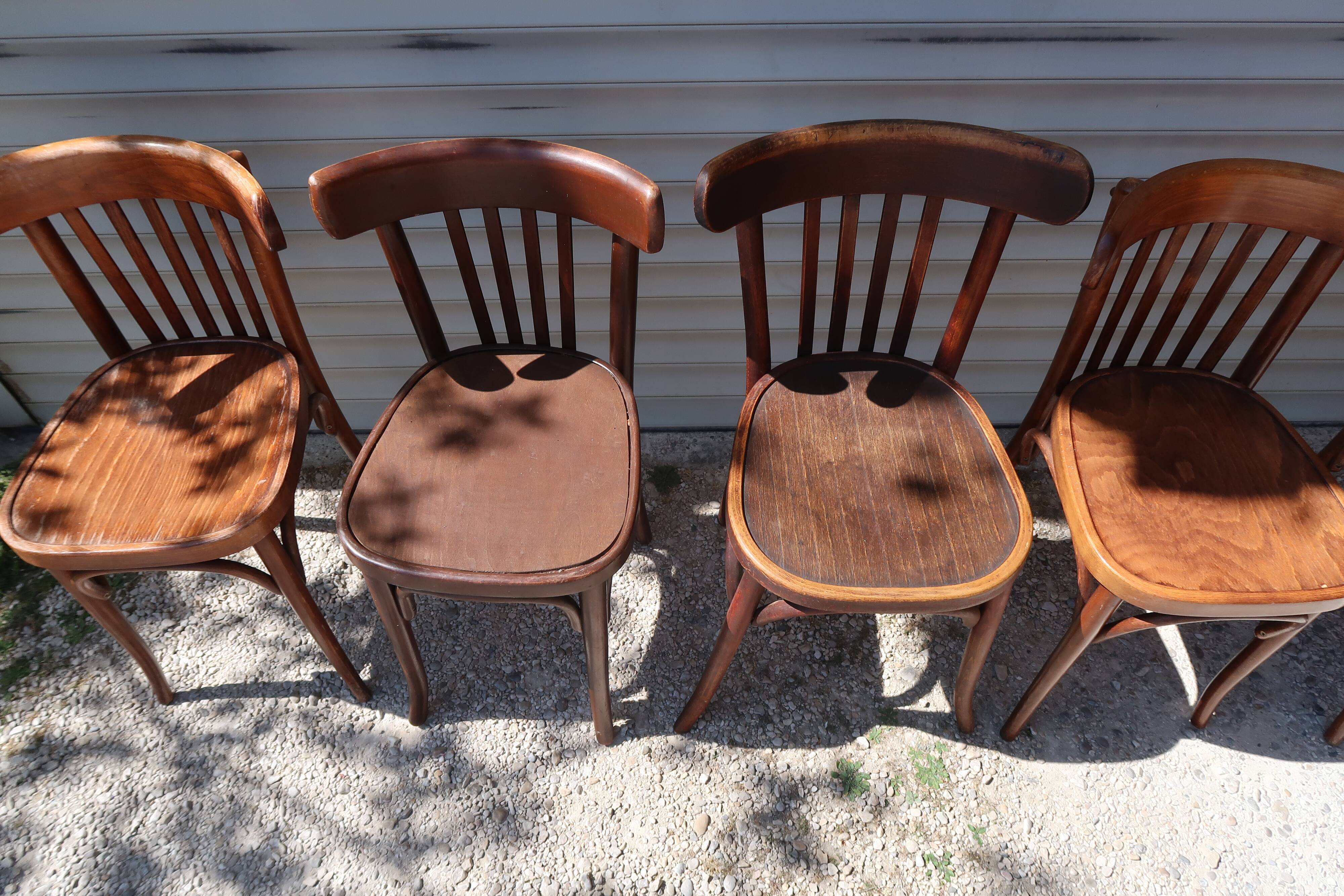 Lot of 6 vintage bistro chairs