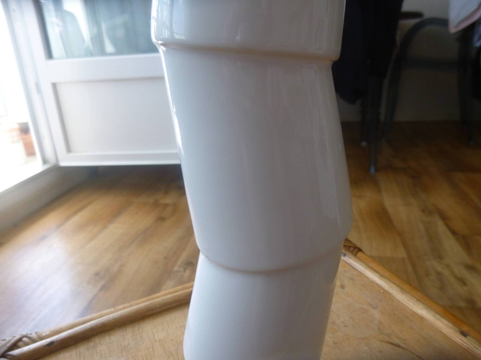 Vase Pil'Up Valérie Windeck en porcelaine de Limoges