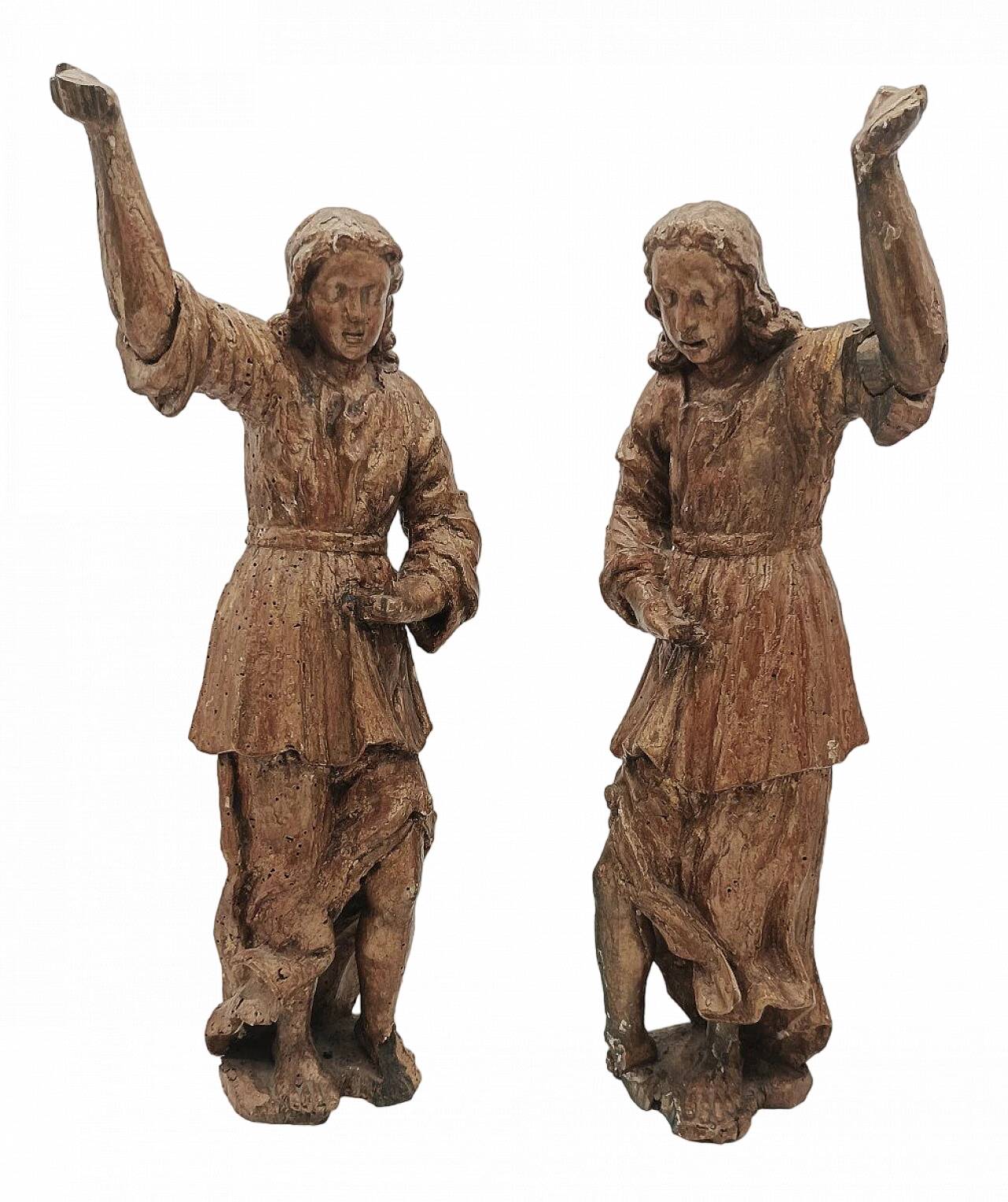 Pair of Tuscan giltwood angel sculptures, late 17th century