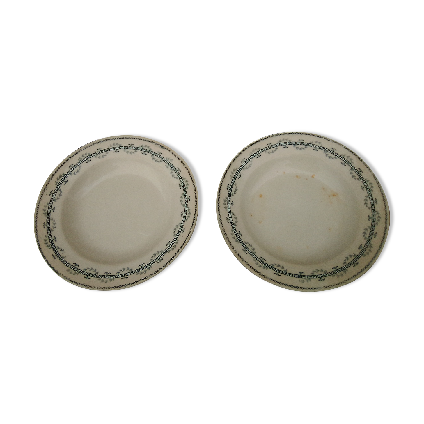 2 assiettes creuses  23,5 cm en porcelaine de Gien  Terre de fer modèle Austerlitz