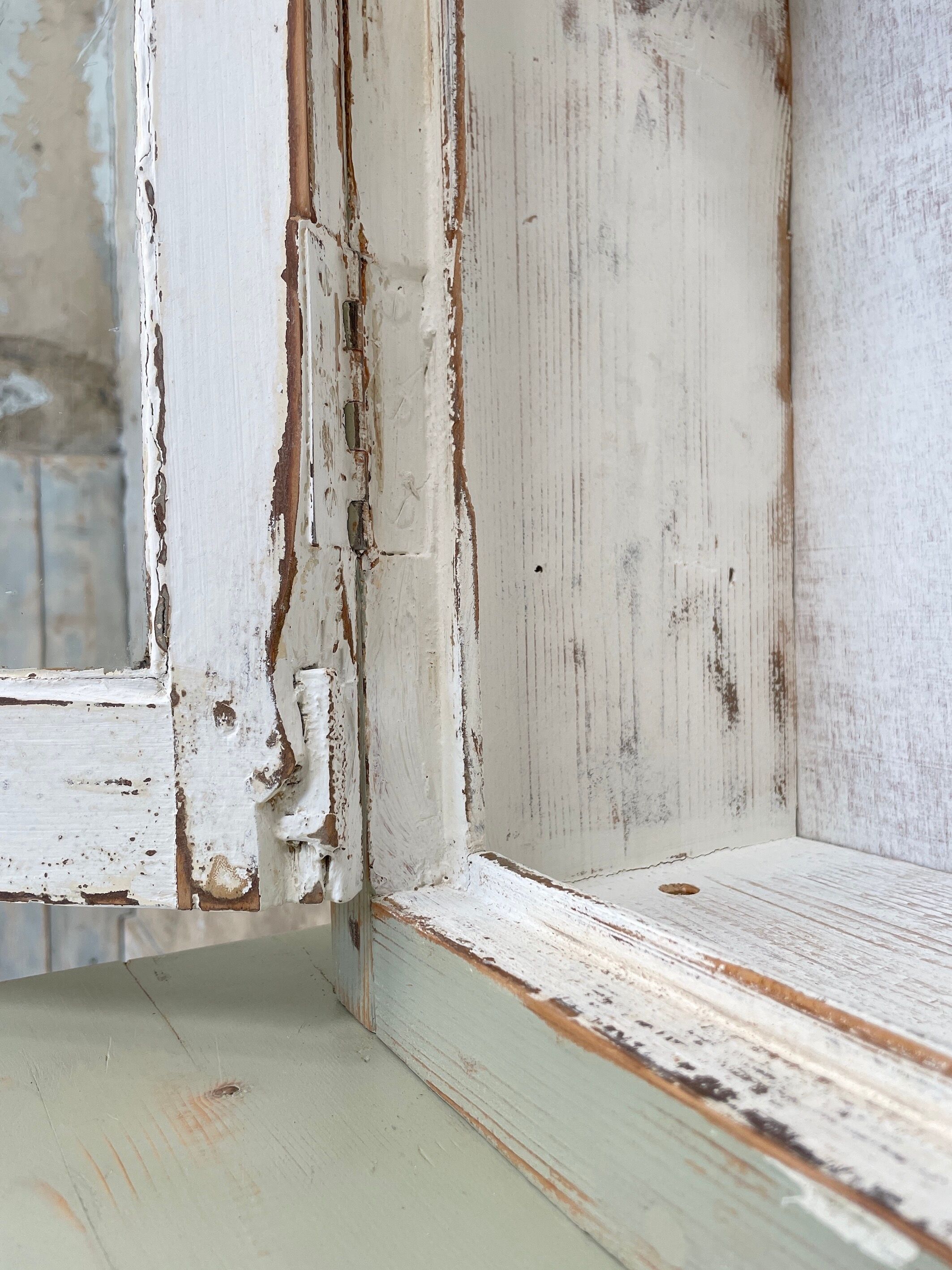 Two-body display cabinet, circa 1900
