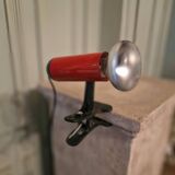 Vintage red clip spot